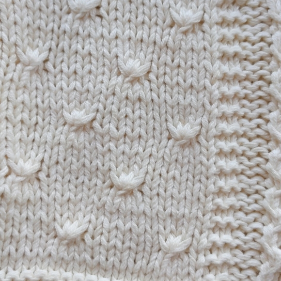 Cotton cable sweater - Picture 9 of 14